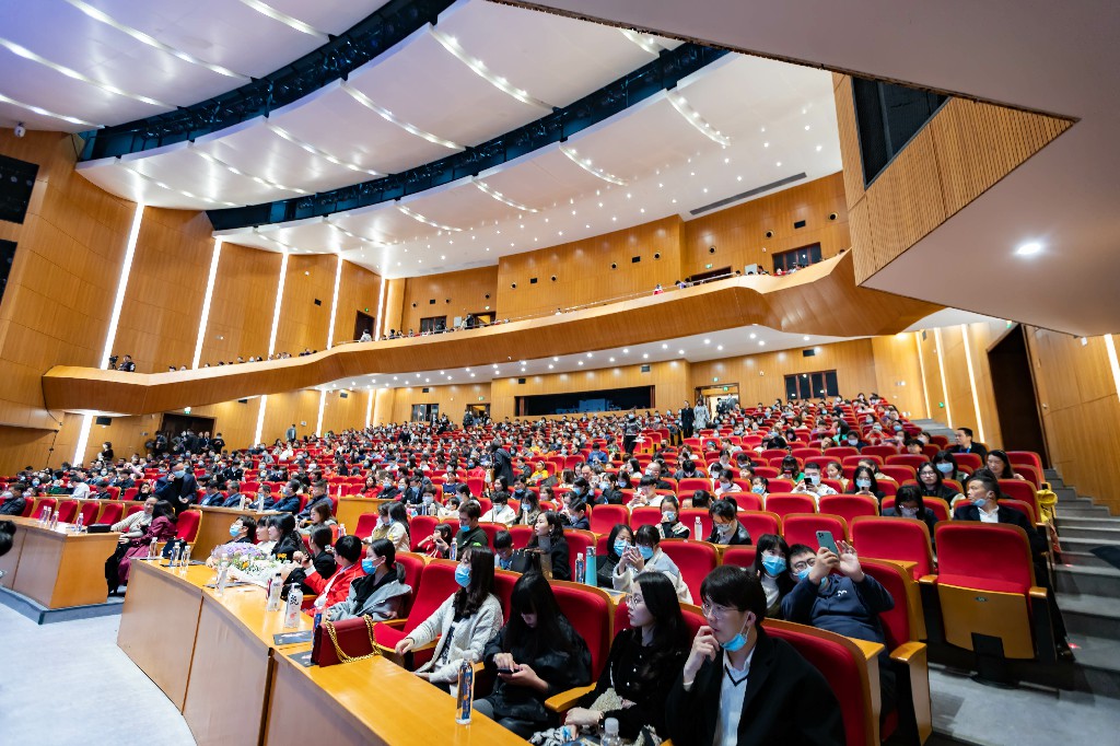 彩虹多多官网-追求健康,你我一起成长